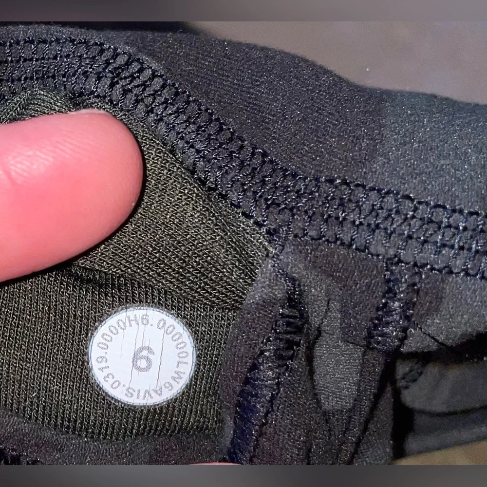 Lululemon Vuori Alo Yoga Women’s Align Crop 21” Camo Green 6 - Picture 11 of 13